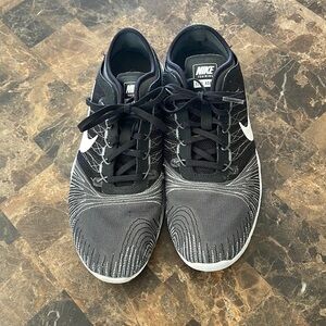 Nike Training Flex Adapt Runners Size 8.5🥰🥰
